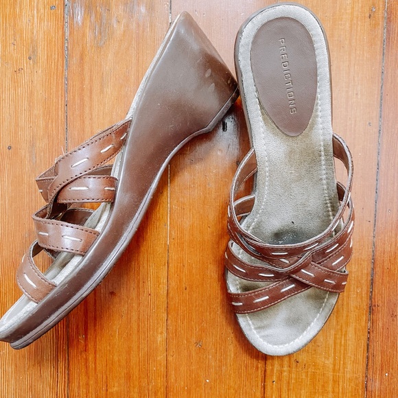 Predictions // Strappy Wedge sandals - Picture 2 of 4